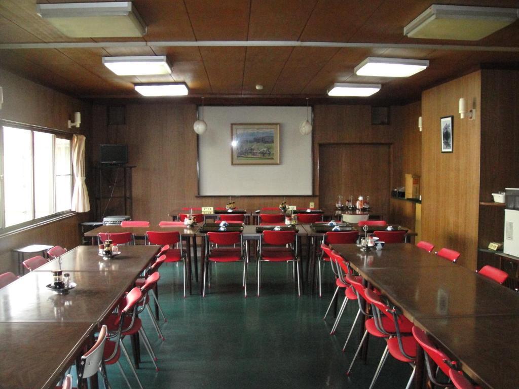 Gosanso Hotel Matsumoto Bagian luar foto